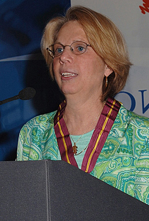 Dolores Piperno (2008).