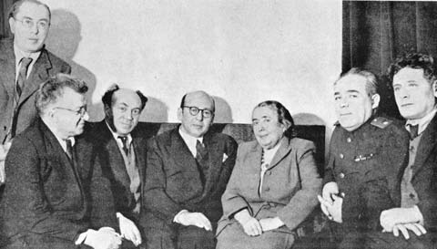  Members of the Jewish Anti-Fascist Committee set up by the Soviet government in WWII. L to R: Itzik Fefer, Samuel Halkin, Solomon Mikhoels, Ben-Zion Goldberg (non-member visiting from the U.S.), Lina Stern, General Aaron Katz and Peretz Markish. Institution: Ben-Zion Goldberg, New York 