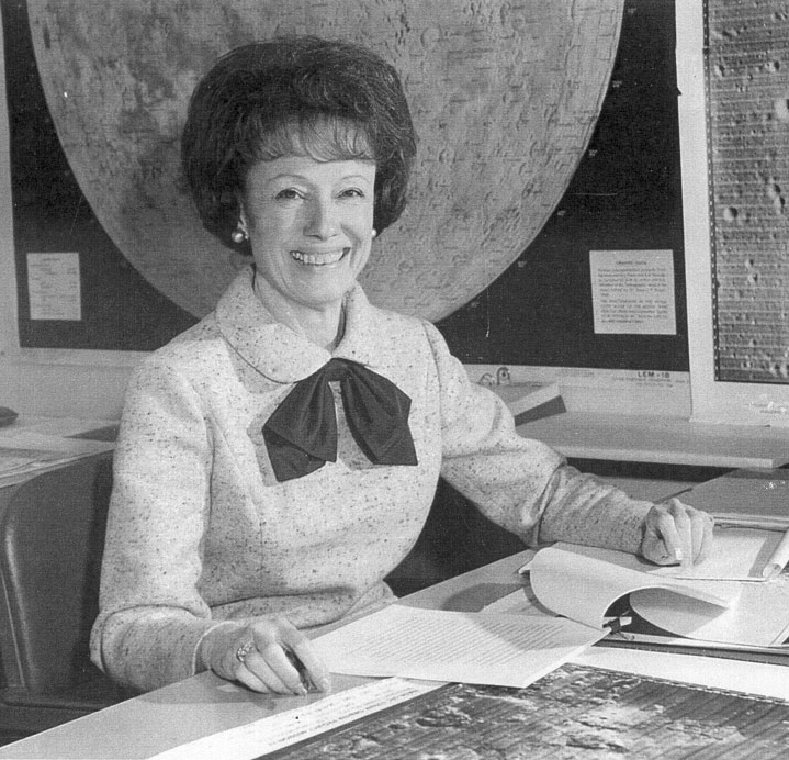 Mareta N. West, astrogeóloga