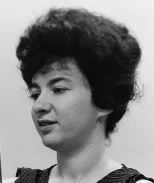 Joyce Jacobson Kaufman, química