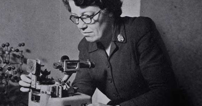 Helen Dick Megaw, mineralogista
