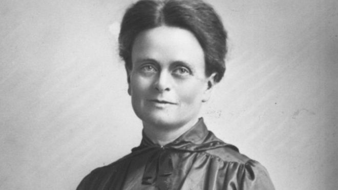 Una doctora en el frente, Elsie Inglis (1864-1917)