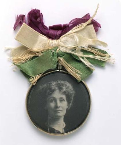 Portrait_Badge_of_Emmeline_Pankhurst_-_c1909_-_Museum_of_London