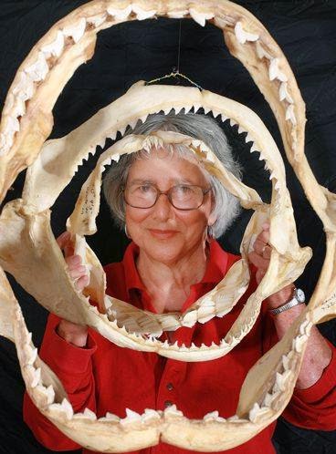 Eugenie Clark, la dama de los tiburones