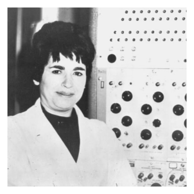 Adele Goldstine, la matemática que escribió el manual para entender y utilizar la ENIAC