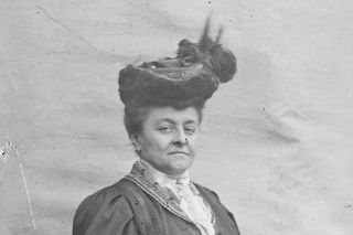 Henriette Delamarre de Monchaux, la condesa feminista que estudió los fósiles cercanos a su castillo