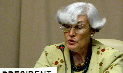 Rosa Elena Simeón, viróloga cubana y primera ministra de Ciencia, Tecnología y Medio Ambiente