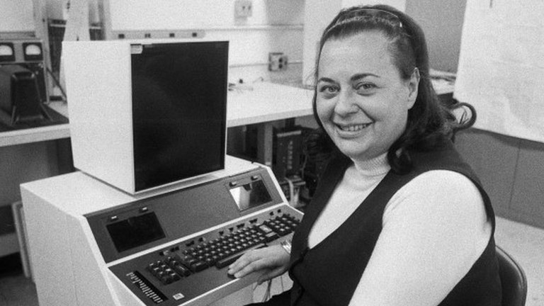 Evelyn Berezin, la informática y emprendedora que enseñó a los ordenadores a reservar vuelos