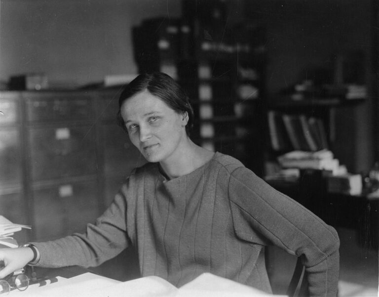 Cecilia Payne-Gaposchkin, la autora de «la tesis doctoral más brillante jamás escrita en astronomía»