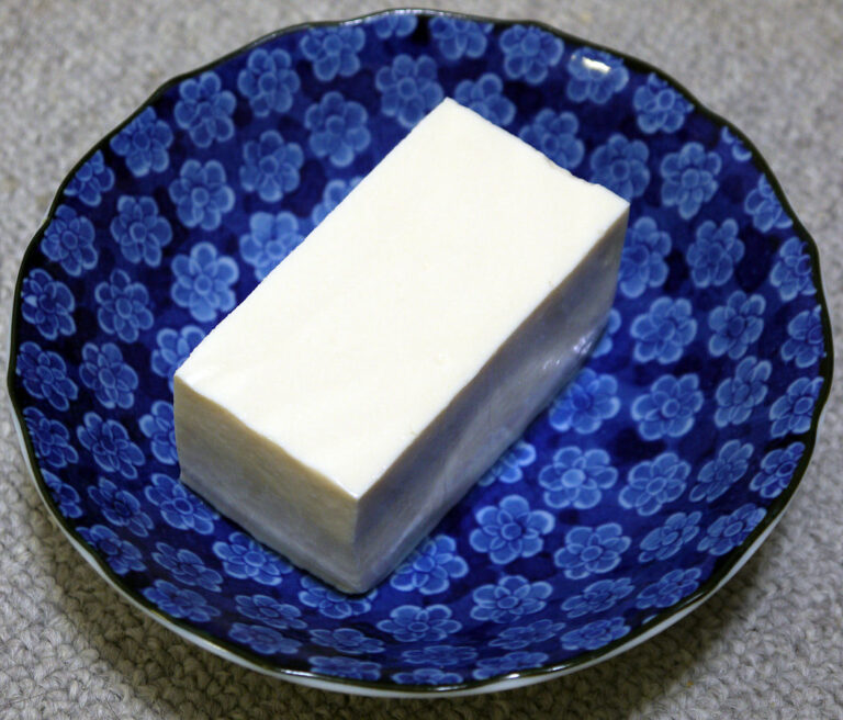 Japanese_SilkyTofu_(Kinugoshi_Tofu)