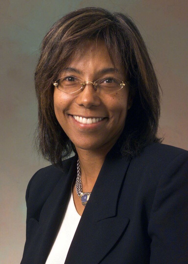 Claudia_Alexander-1