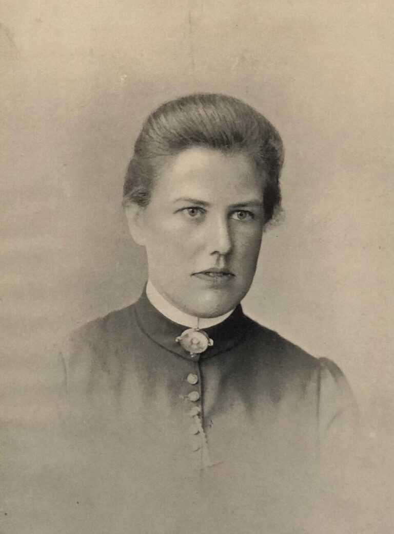 Louisa_Aldrich-Blake_