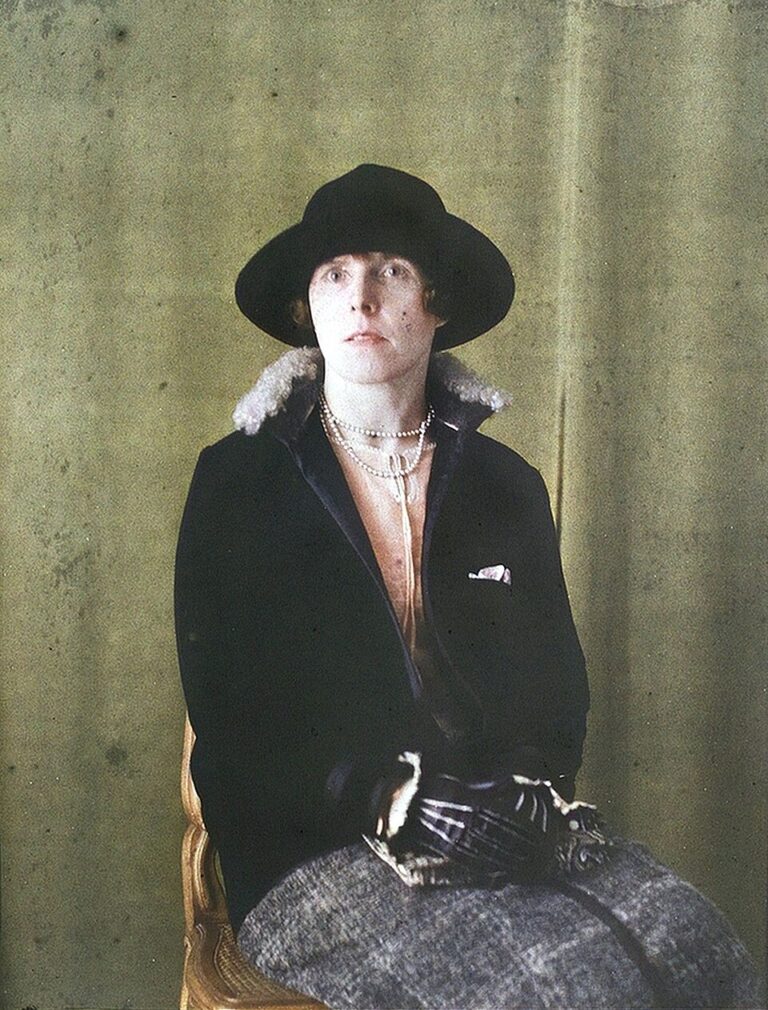 Proprieted’AlbertKahn-Boulogne-FranceMadameGeertruidadeHaas-Lorentz_A51581