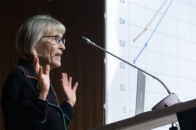 Luces y sombras de la evolución del mercado laboral de las mujeres