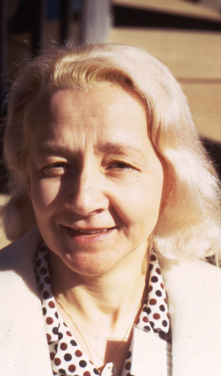 Antoinette de Vaucouleurs, la astrónoma que ayudó a trazar el mapa del espacio