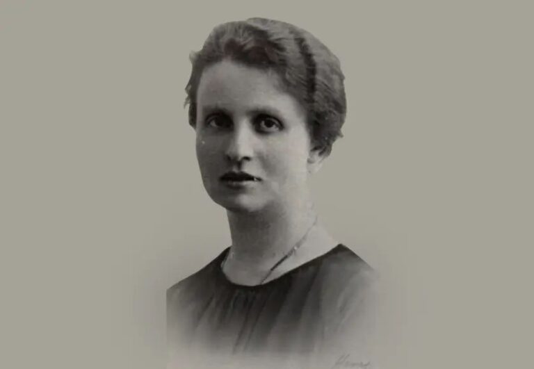 Marthe Condat, una pediatra en la Torre Eiffel