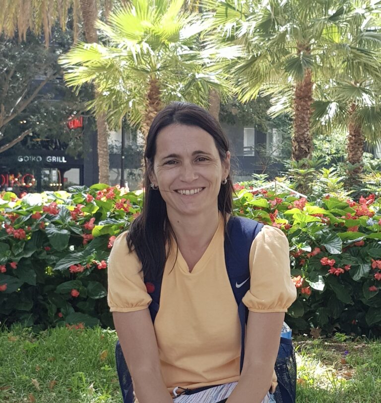 Paula Villar: «Me gustaría contribuir a comprender mejor cómo las fluctuaciones cuánticas del vacío producen efectos físicos observables»