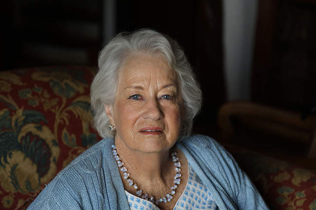 Daphne Sheldrick, experta en cría de animales